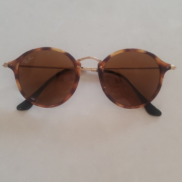 Rayban rb2447